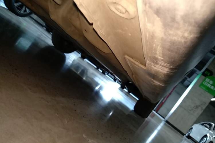 Used Kia KX Cross 2017 1.4L AT GLS Right Side Sill