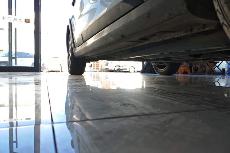 Used Kia KX Cross 2017 1.4L MT GLS Right Side Sill