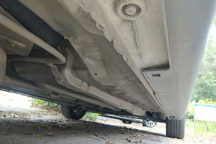 Used Kia KX Cross 2017 1.4L AT GLS Right Side Sill