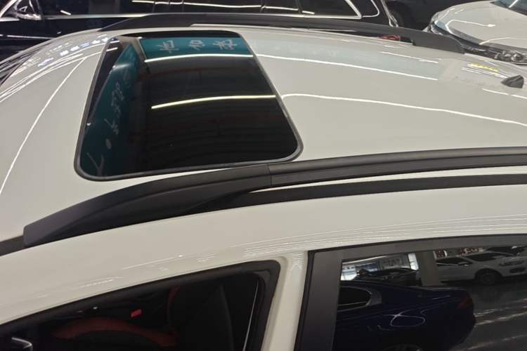 Used Kia KX Cross 2017 1.4L AT GLS Roof
