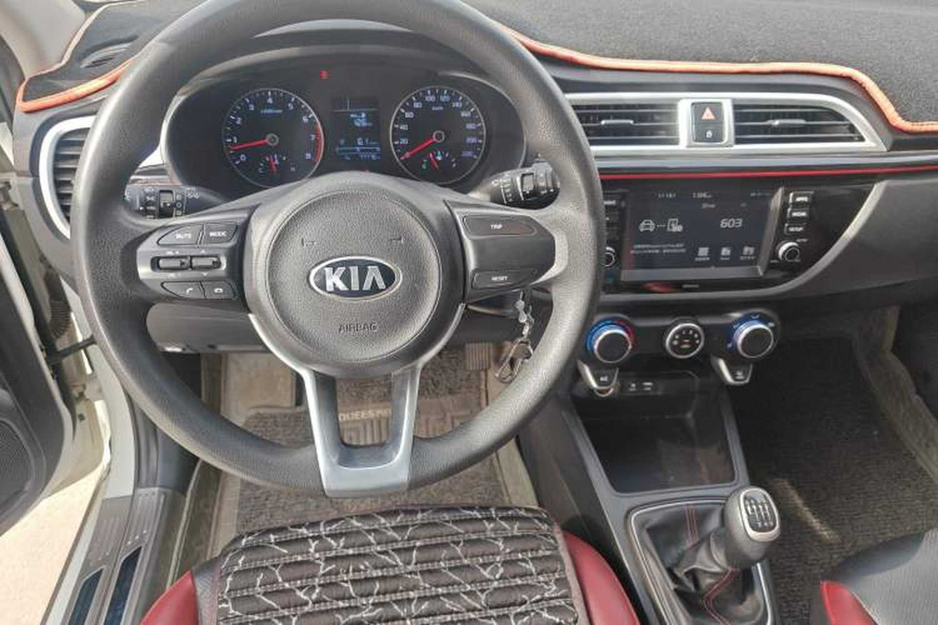 Used Kia KX Cross 2017 1.4L MT GLS Steering Wheel