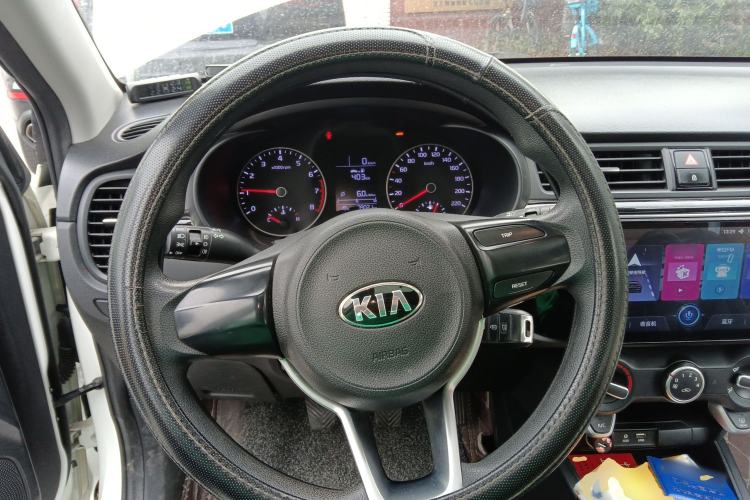 Used Kia KX Cross 2017 1.4L MT GLS Steering Wheel