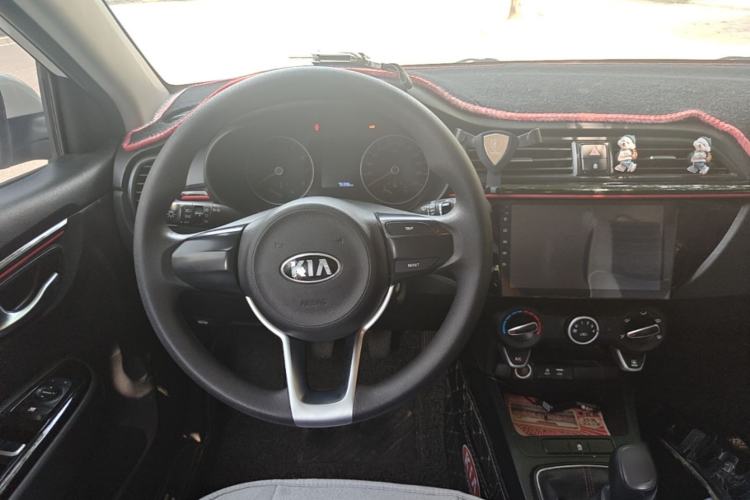 Used Kia KX Cross 2017 1.4L MT GLS Steering Wheel