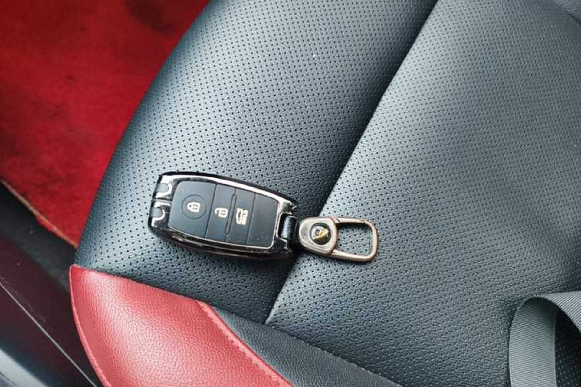 Used Kia KX Cross 2017 1.4L AT GLS Vehicle Key