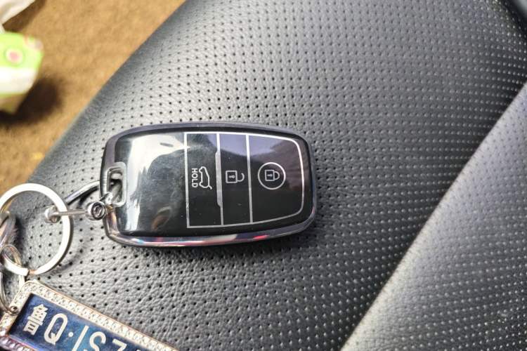 Used Kia KX Cross 2017 1.4L AT GLS Vehicle Key