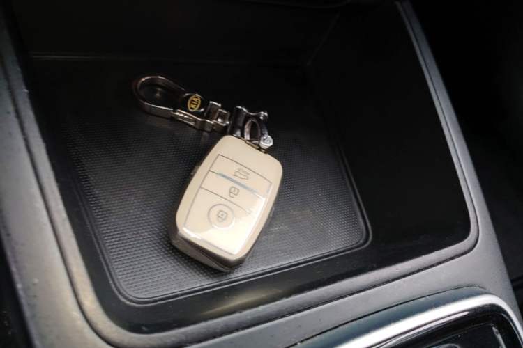 Used Kia KX Cross 2017 1.4L AT GLS Vehicle Key