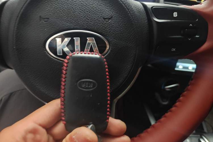 Used Kia KX Cross 2017 1.4L AT GLS Vehicle Key