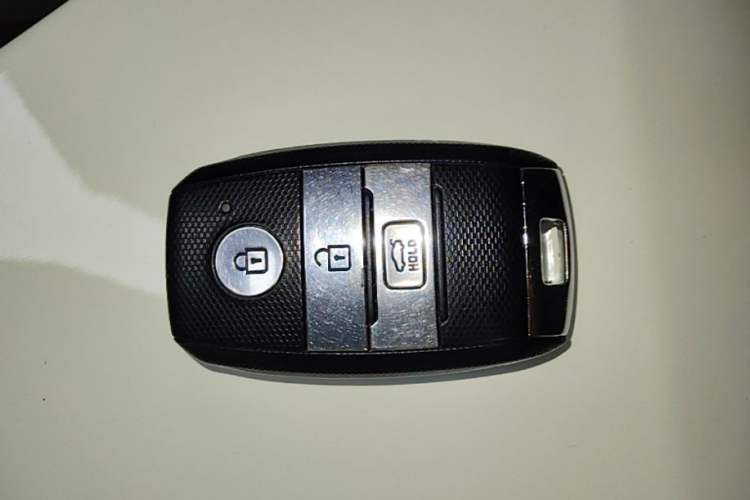 Used Kia KX Cross 2017 1.4L AT GLS Vehicle Key