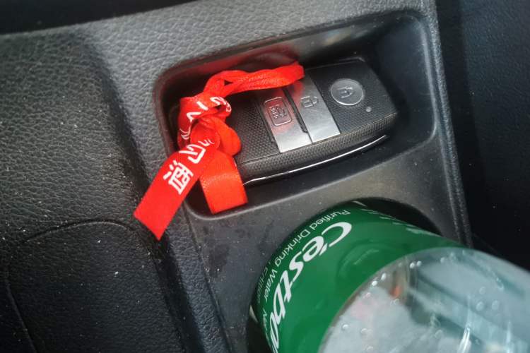 Used Kia KX Cross 2017 1.4L AT GLS Vehicle Key
