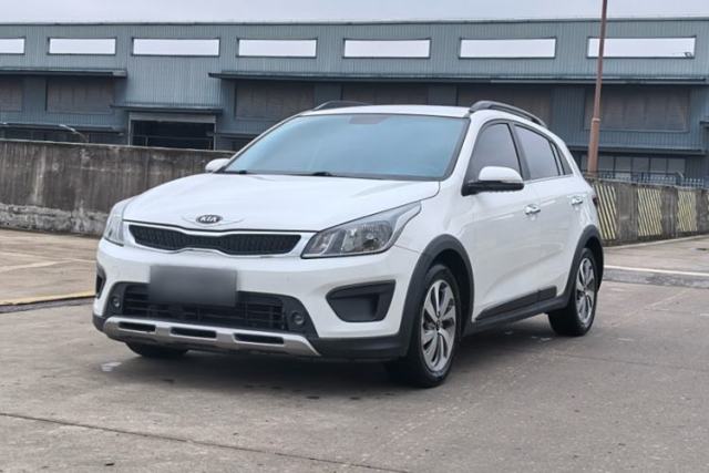 Used Kia KX Cross 2017 1.4L AT GLS