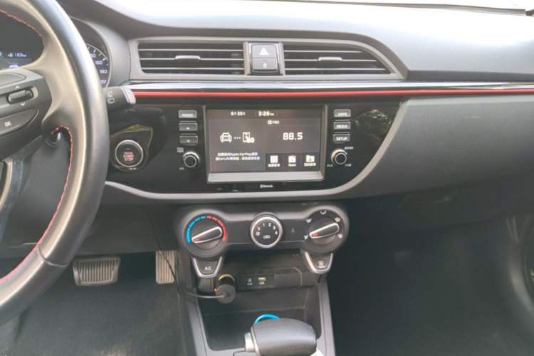 Used Kia KX Cross 2018 1.6L Automatic Dynamic Sunroof Version Audio And AC Panel