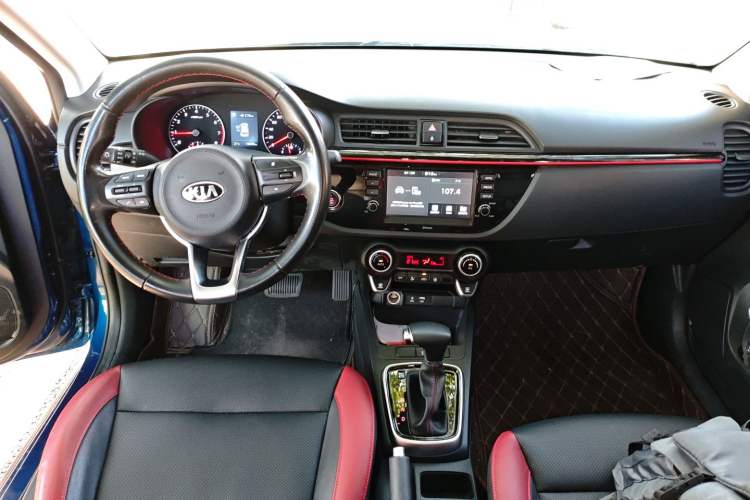 Used Kia KX Cross 2018 1.6L Automatic Dynamic Sunroof Version Center Console