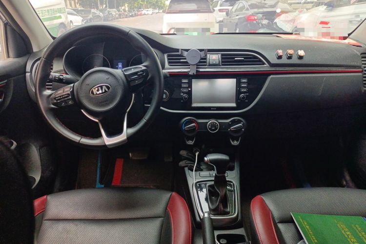 Used Kia KX Cross 2018 1.6L Automatic Dynamic Sunroof Version Center Console