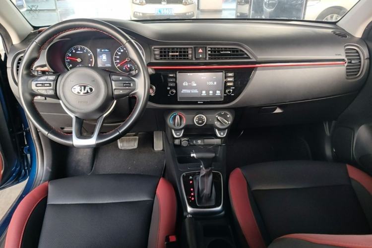 Used Kia KX Cross 2018 1.6L Automatic Dynamic Sunroof Version Center Console