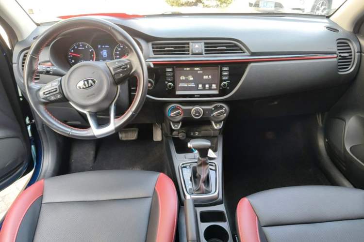 Used Kia KX Cross 2018 1.6L Automatic Dynamic Sunroof Version Center Console