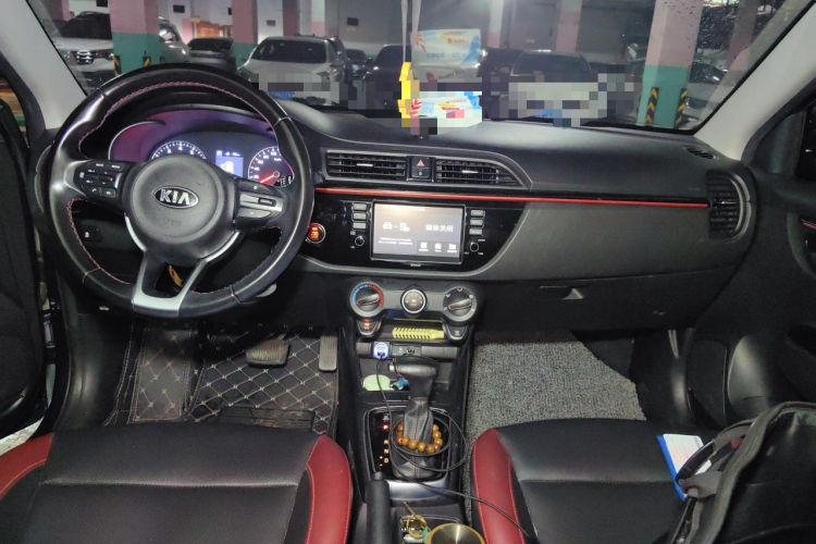 Used Kia KX Cross 2018 1.6L Automatic Dynamic Sunroof Version Center Console