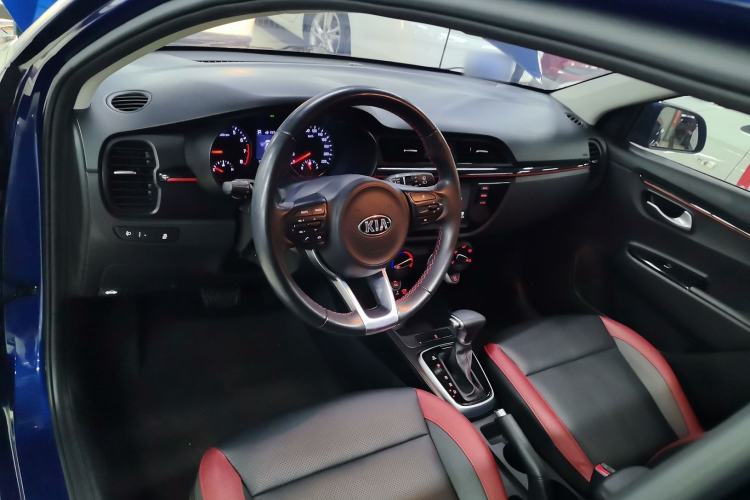 Used Kia KX Cross 2018 1.6L Automatic Dynamic Sunroof Version Center Console