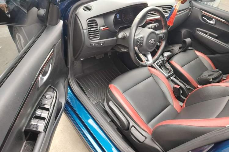 Used Kia KX Cross 2018 1.6L Automatic Dynamic Sunroof Version Driver Seat