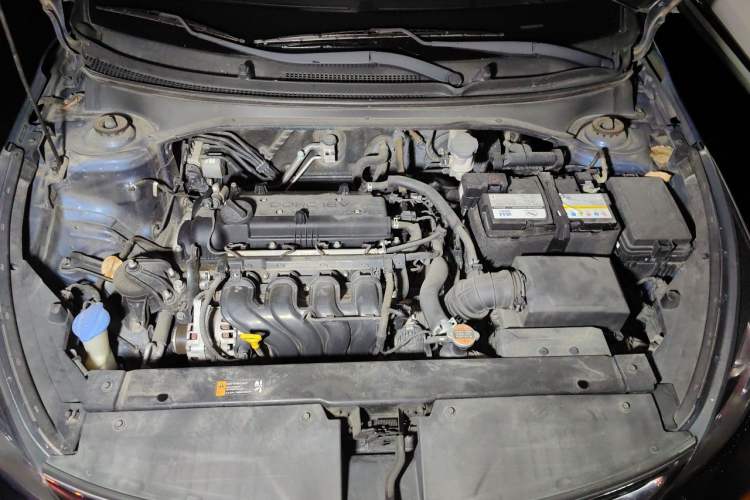 Used Kia KX Cross 2018 1.6L Automatic Dynamic Sunroof Version Engine Bay