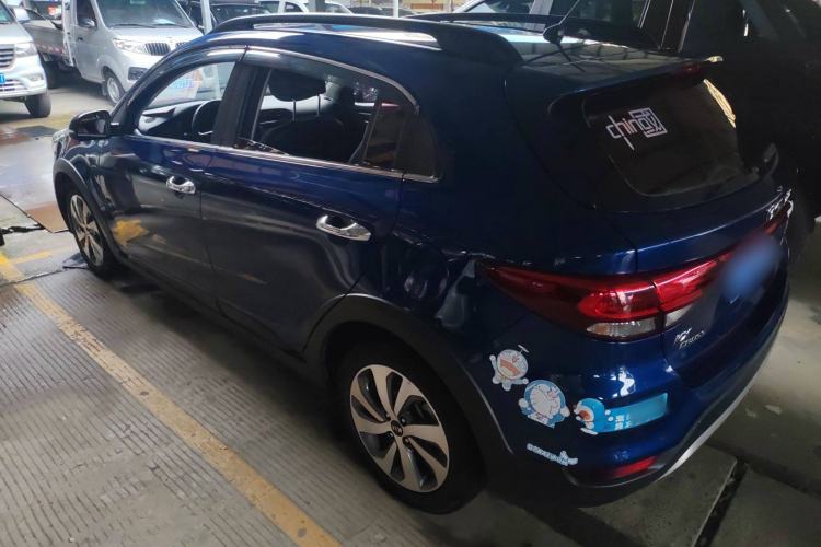 Used Kia KX Cross 2018 1.6L Automatic Dynamic Sunroof Version Exterior 5