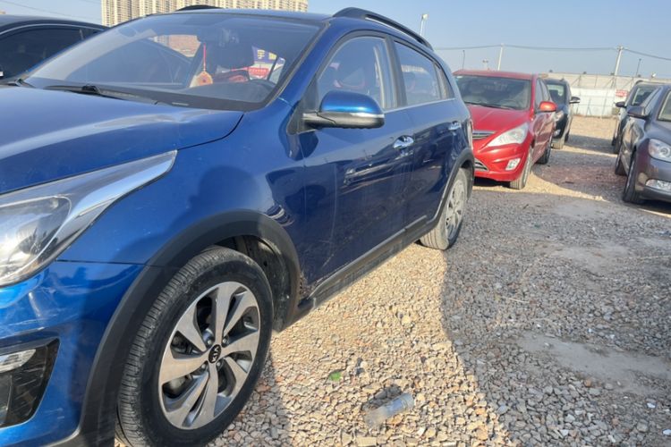 Used Kia KX Cross 2018 1.6L Automatic Dynamic Sunroof Version Exterior 5