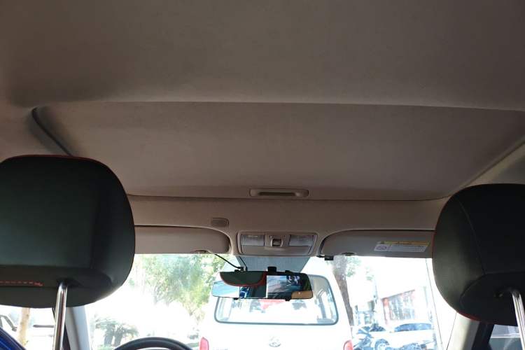 Used Kia KX Cross 2018 1.6L Automatic Dynamic Sunroof Version Headliner