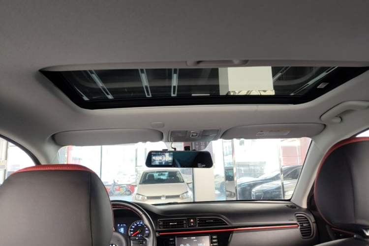 Used Kia KX Cross 2018 1.6L Automatic Dynamic Sunroof Version Headliner