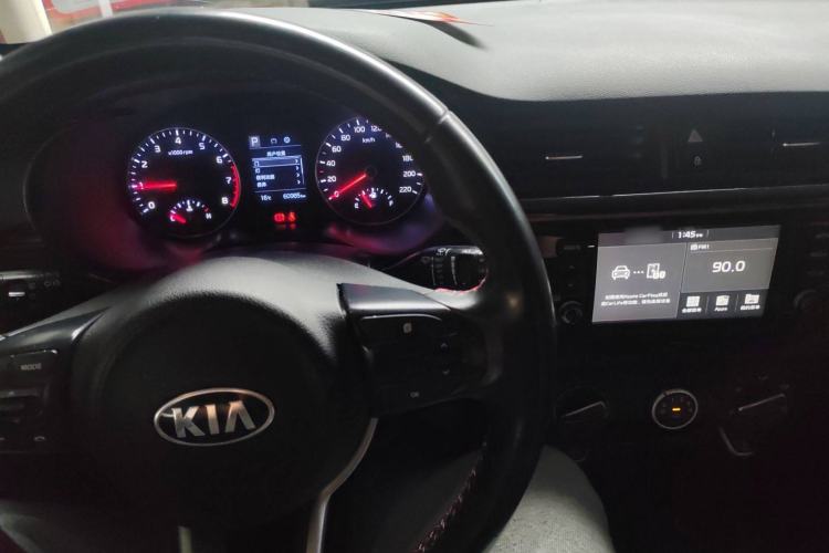 Used Kia KX Cross 2018 1.6L Automatic Dynamic Sunroof Version Interior 3