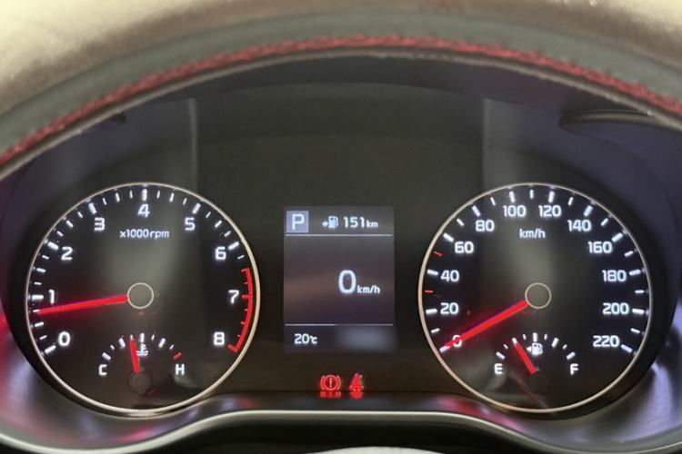 Used Kia KX Cross 2018 1.6L Automatic Dynamic Sunroof Version Interior 3
