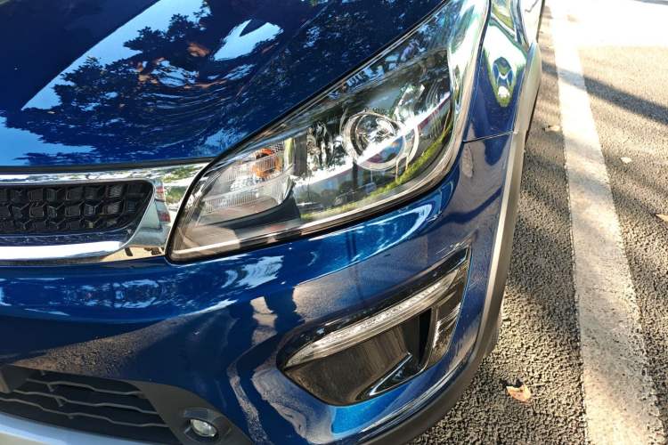Used Kia KX Cross 2018 1.6L Automatic Dynamic Sunroof Version Left Front Headlight