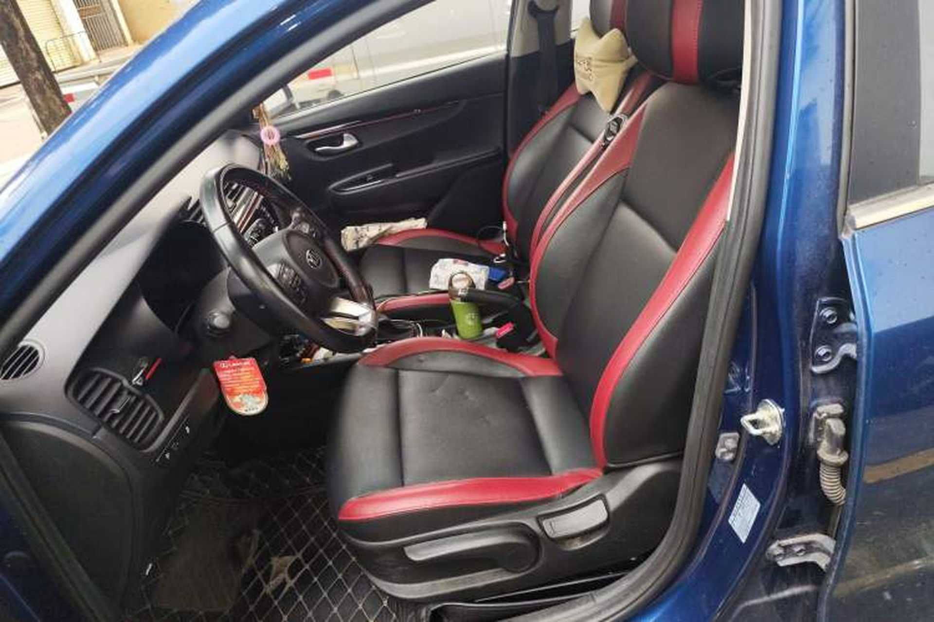Used Kia KX Cross 2018 1.6L Automatic Dynamic Sunroof Version Left Front Seat