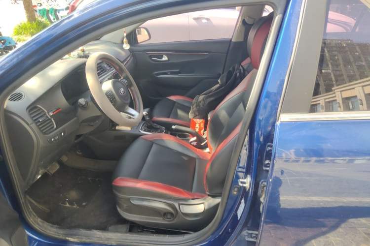 Used Kia KX Cross 2018 1.6L Automatic Dynamic Sunroof Version Left Front Seat