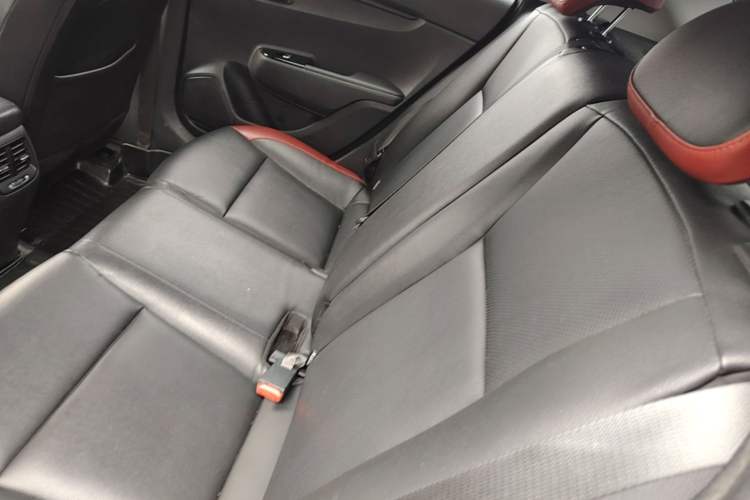 Used Kia KX Cross 2018 1.6L Automatic Dynamic Sunroof Version Left Rear Seat