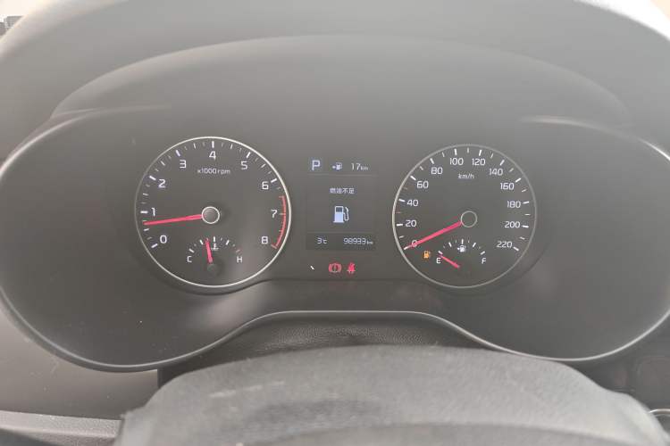 Used Kia KX Cross 2018 1.6L Automatic Dynamic Sunroof Version Odometer Close Up