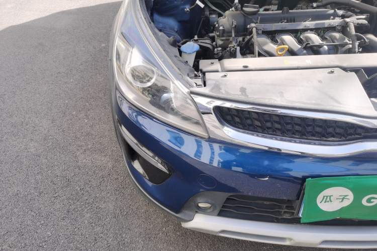Used Kia KX Cross 2018 1.6L Automatic Dynamic Sunroof Version Right Front Headlight