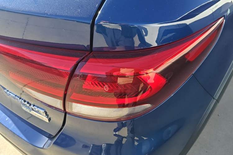 Used Kia KX Cross 2018 1.6L Automatic Dynamic Sunroof Version Right Rear Taillight