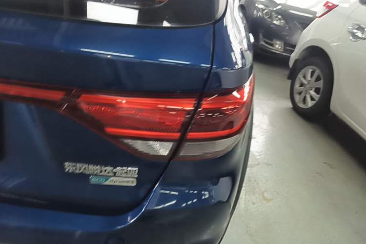 Used Kia KX Cross 2018 1.6L Automatic Dynamic Sunroof Version Right Rear Taillight