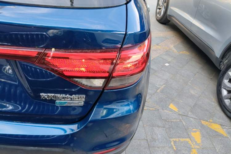 Used Kia KX Cross 2018 1.6L Automatic Dynamic Sunroof Version Right Rear Taillight