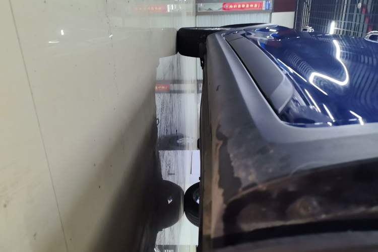 Used Kia KX Cross 2018 1.6L Automatic Dynamic Sunroof Version Right Side Sill