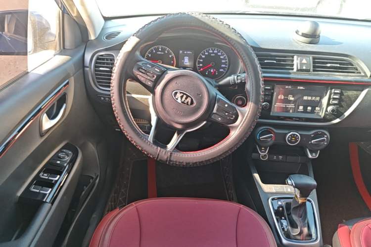 Used Kia KX Cross 2018 1.6L Automatic Dynamic Sunroof Version Steering Wheel