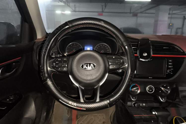 Used Kia KX Cross 2018 1.6L Automatic Dynamic Sunroof Version Steering Wheel