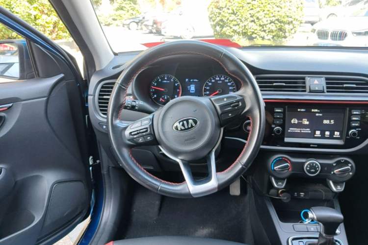 Used Kia KX Cross 2018 1.6L Automatic Dynamic Sunroof Version Steering Wheel