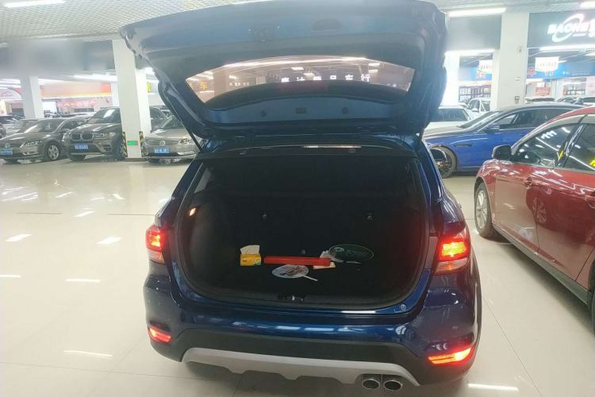 Used Kia KX Cross 2018 1.6L Automatic Dynamic Sunroof Version Trunk