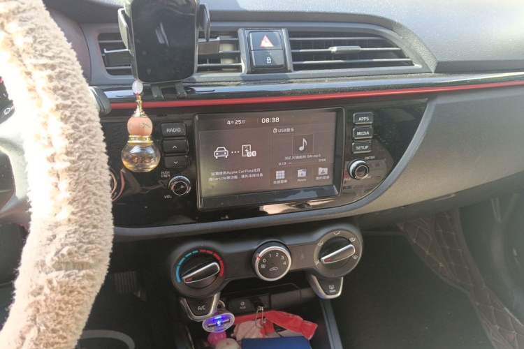 Used Kia KX Cross 2018 1.6L Automatic Dynamic Sunroof Version Audio And AC Panel