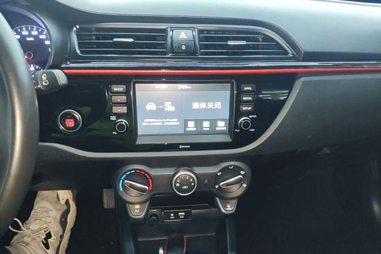 Used Kia KX Cross 2018 1.6L Automatic Dynamic Sunroof Version Audio And AC Panel