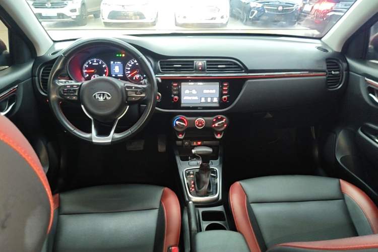 Used Kia KX Cross 2018 1.6L Automatic Dynamic Sunroof Version Center Console