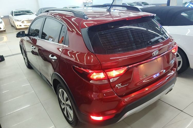 Used Kia KX Cross 2018 1.6L Automatic Dynamic Sunroof Version Exterior 2