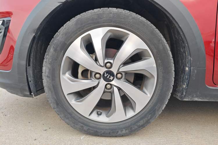 Used Kia KX Cross 2018 1.6L Automatic Dynamic Sunroof Version Exterior 7