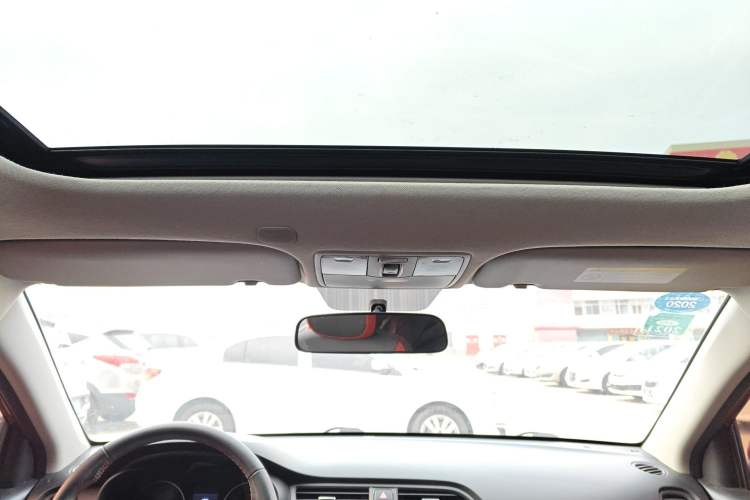 Used Kia KX Cross 2018 1.6L Automatic Dynamic Sunroof Version Headliner