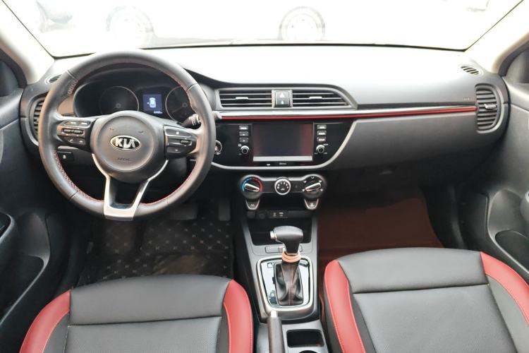 Used Kia KX Cross 2018 1.6L Automatic Dynamic Sunroof Version Interior 2